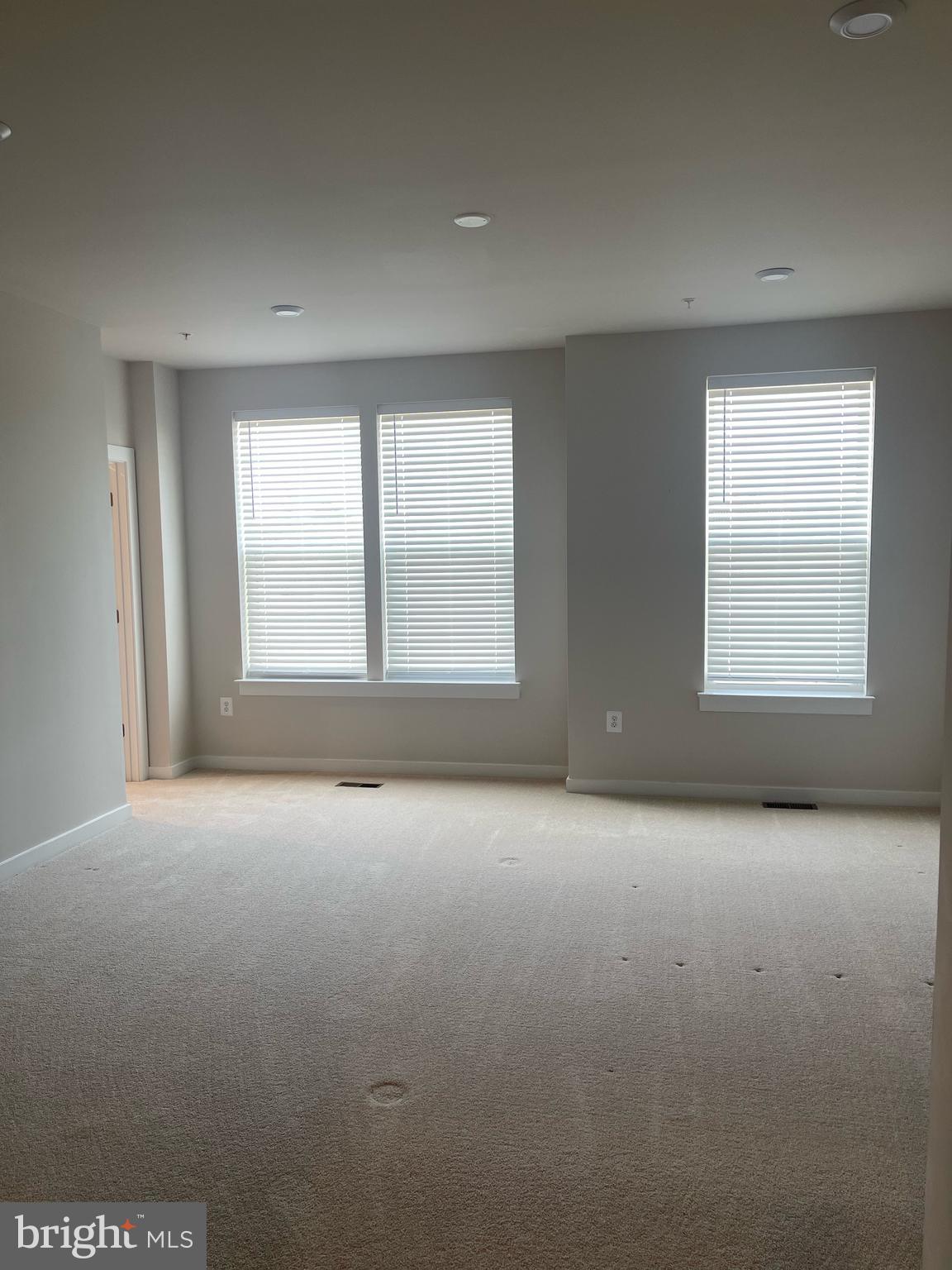 ASHBROOK - Residential Lease