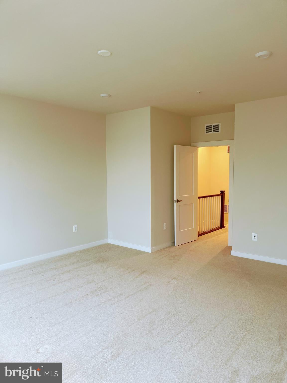 ASHBROOK - Residential Lease