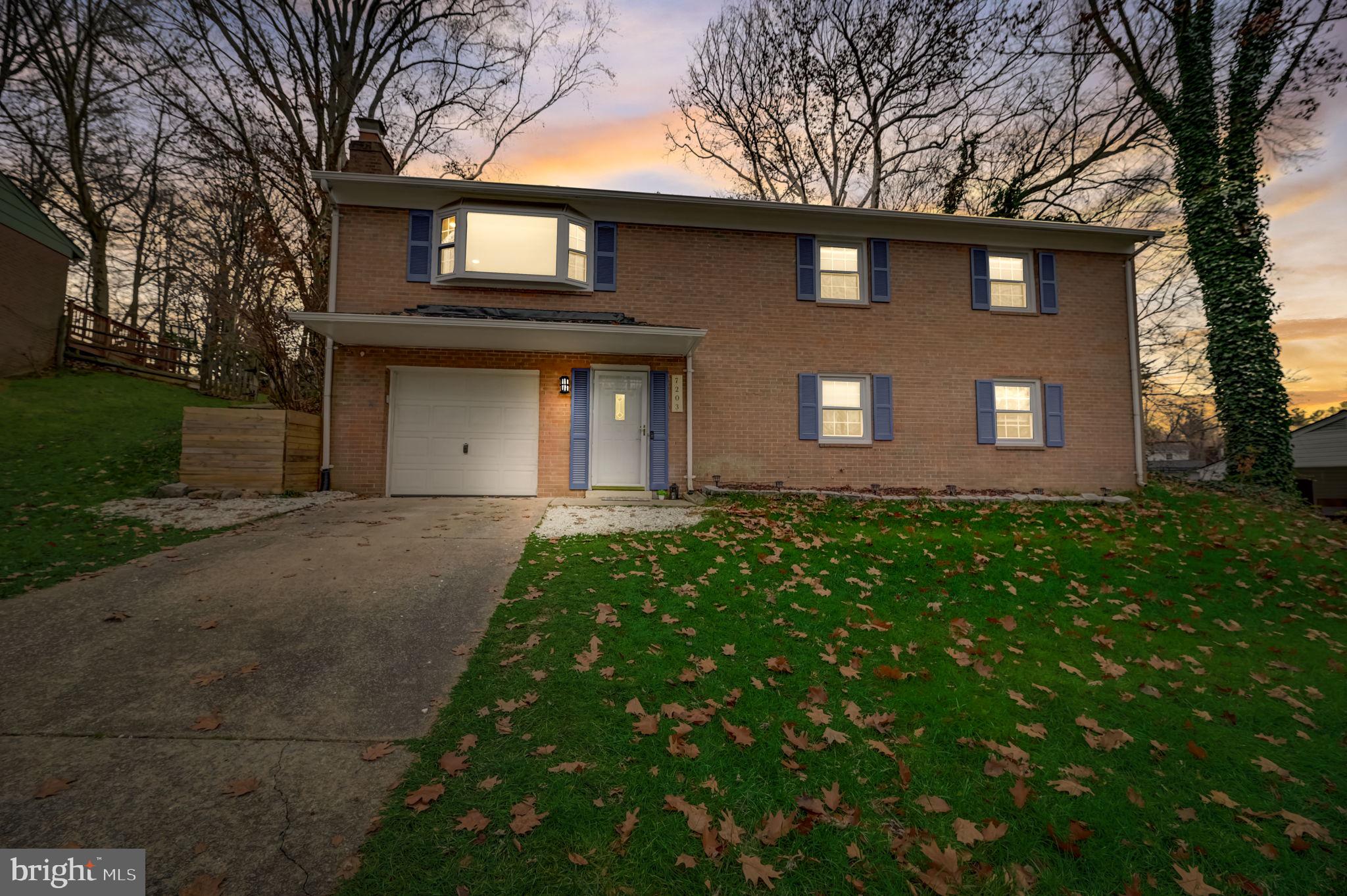 ROLLING VALLEY - Residential