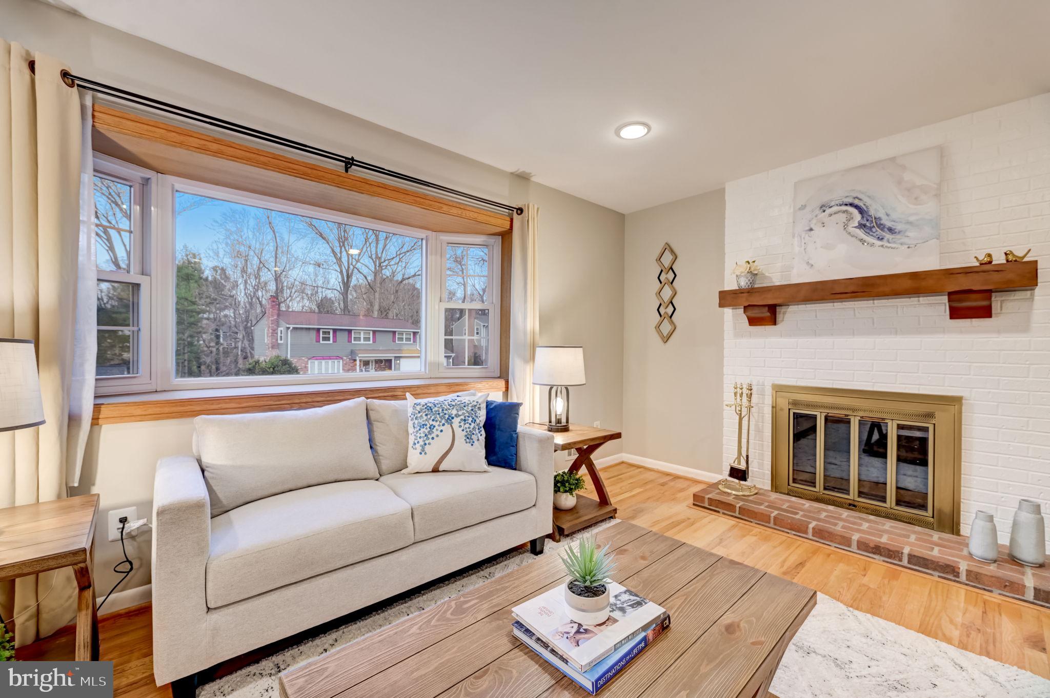 ROLLING VALLEY - Residential