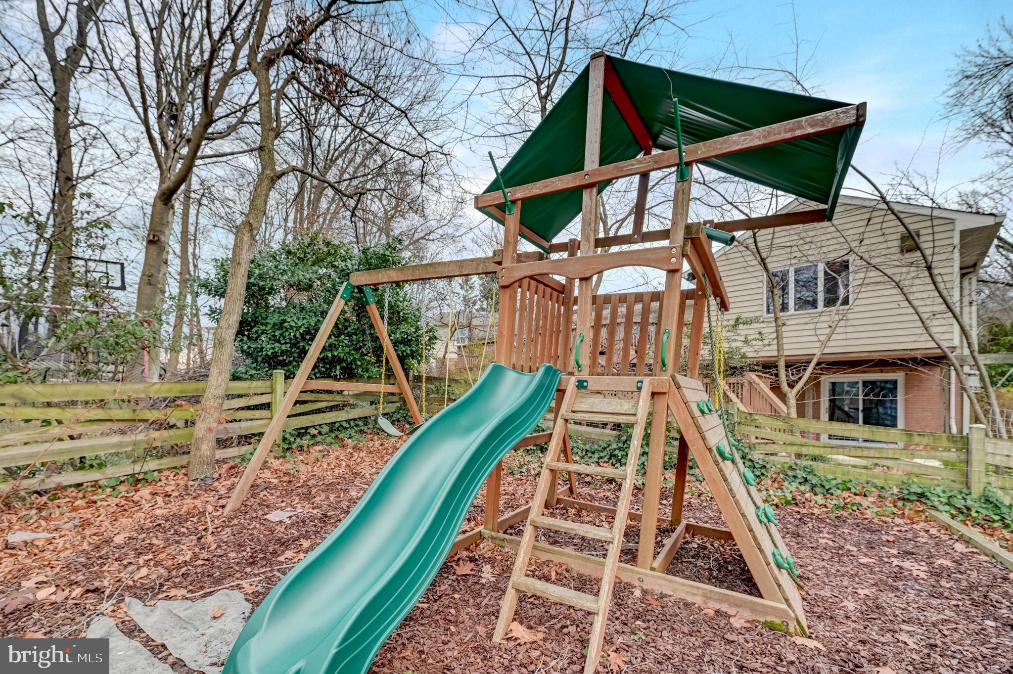 ROLLING VALLEY - Residential