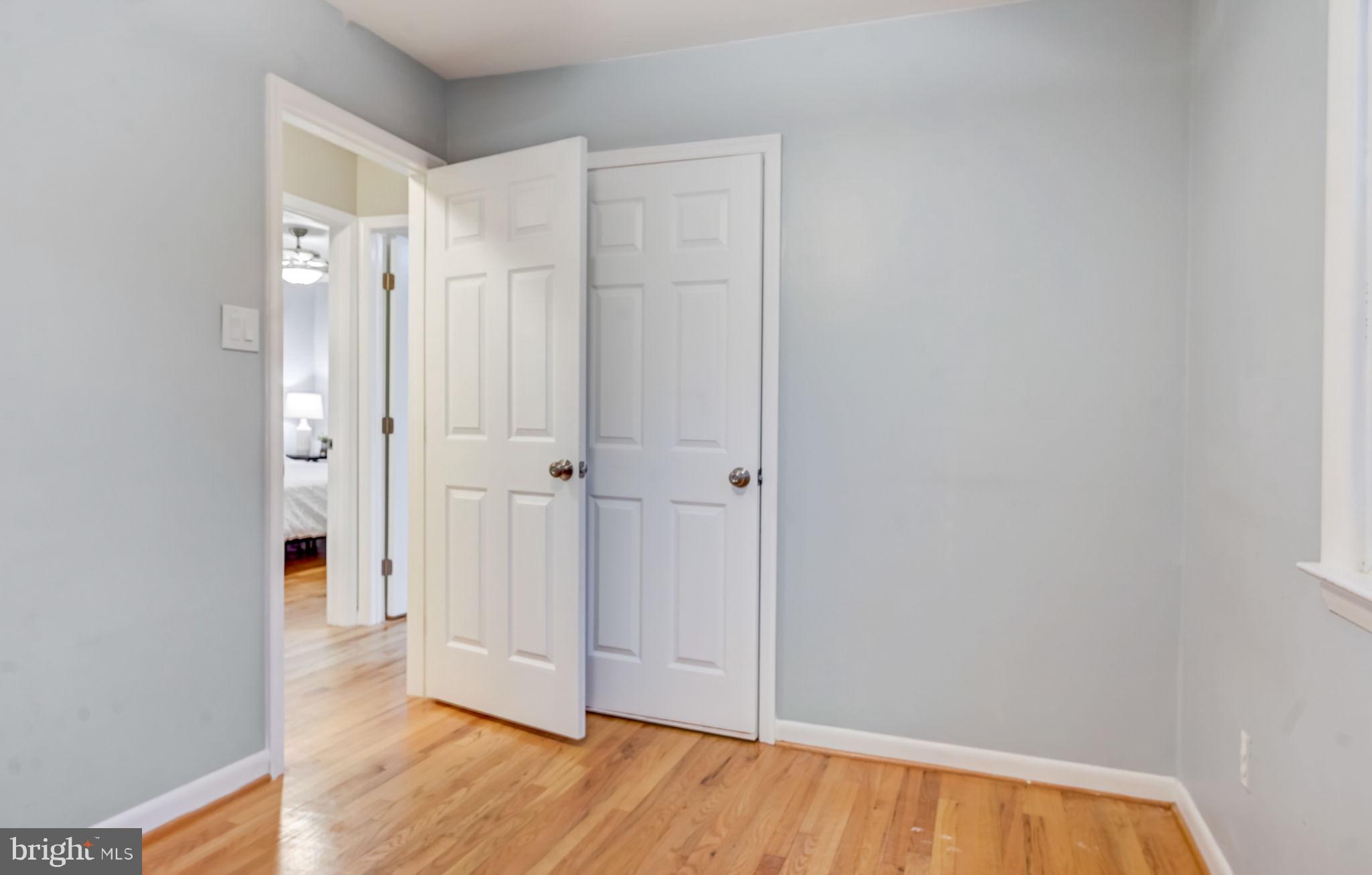 ROLLING VALLEY - Residential