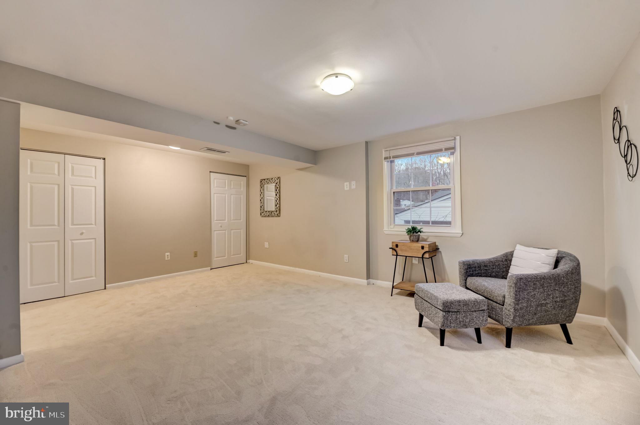 ROLLING VALLEY - Residential