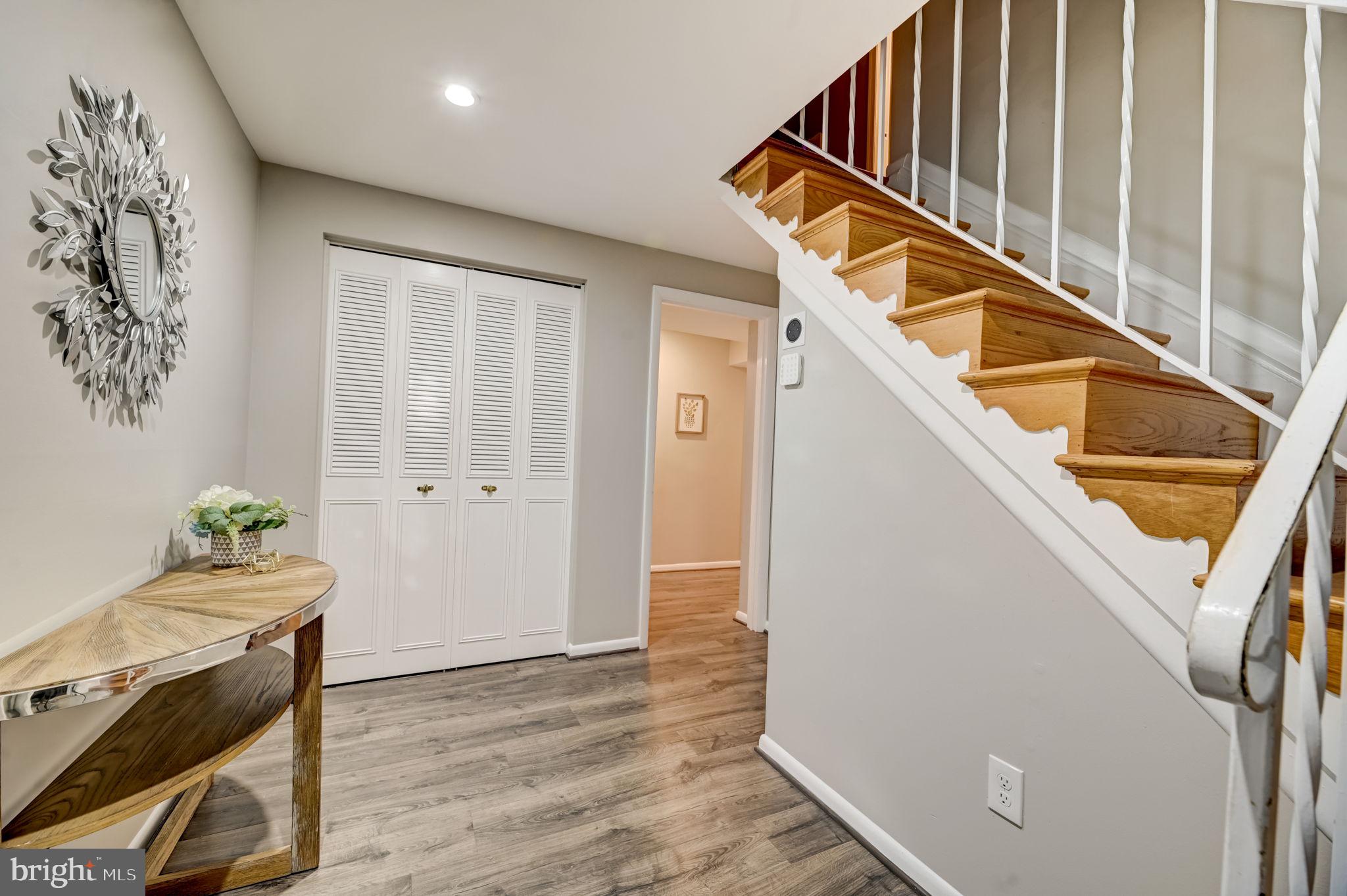 ROLLING VALLEY - Residential