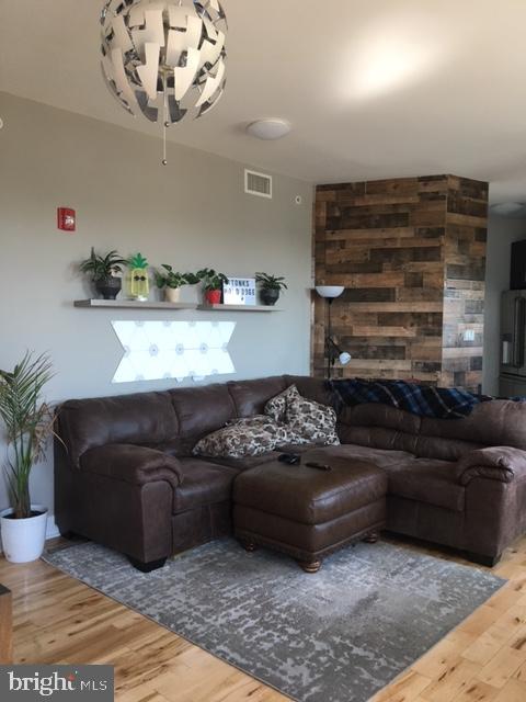 NORTHERN LIBERTIES - Residential Lease