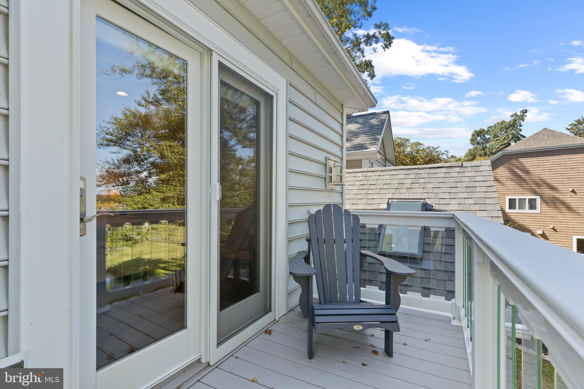 MAGOTHY BEACH - Residential