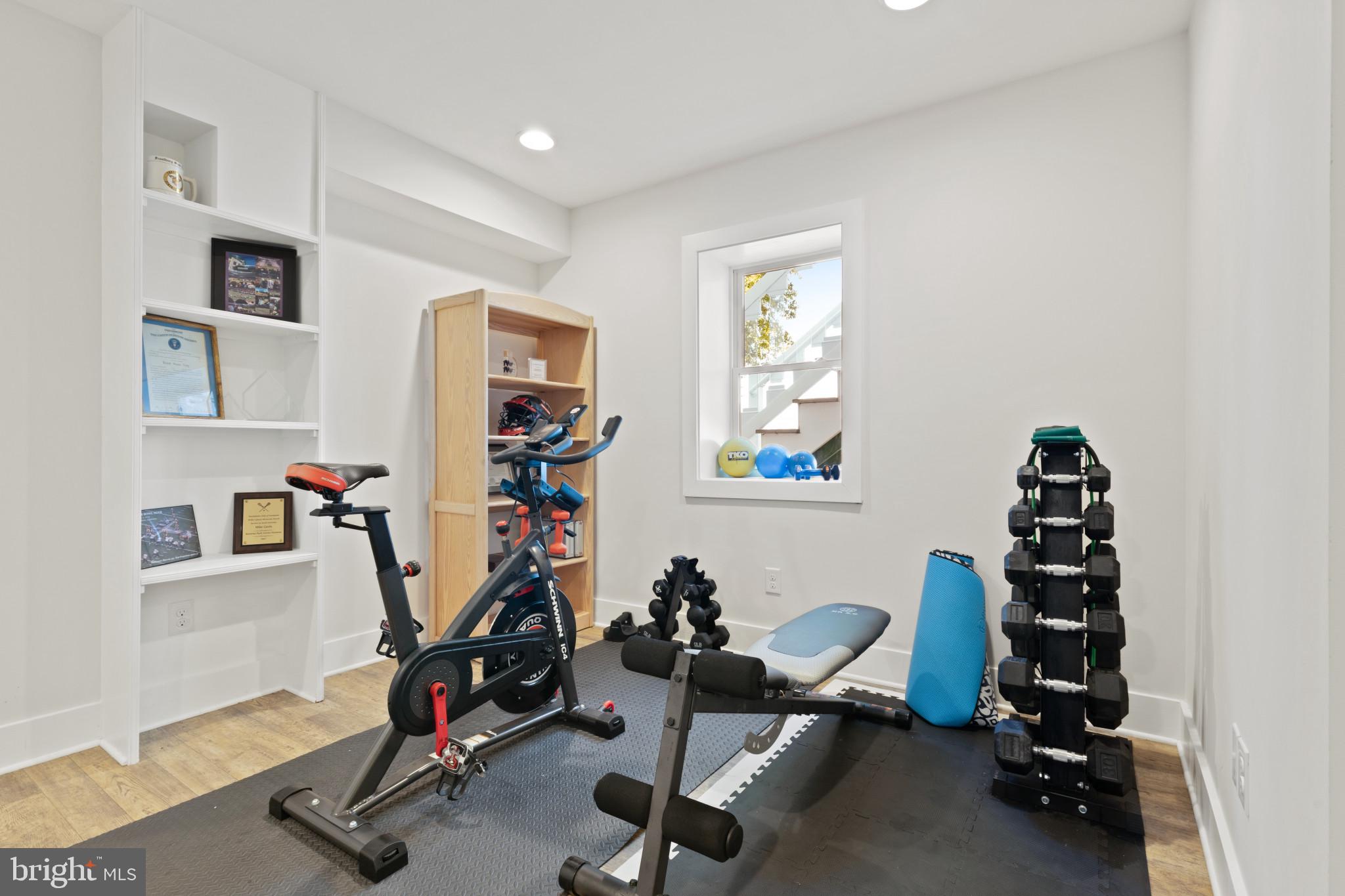 MAGOTHY BEACH - Residential