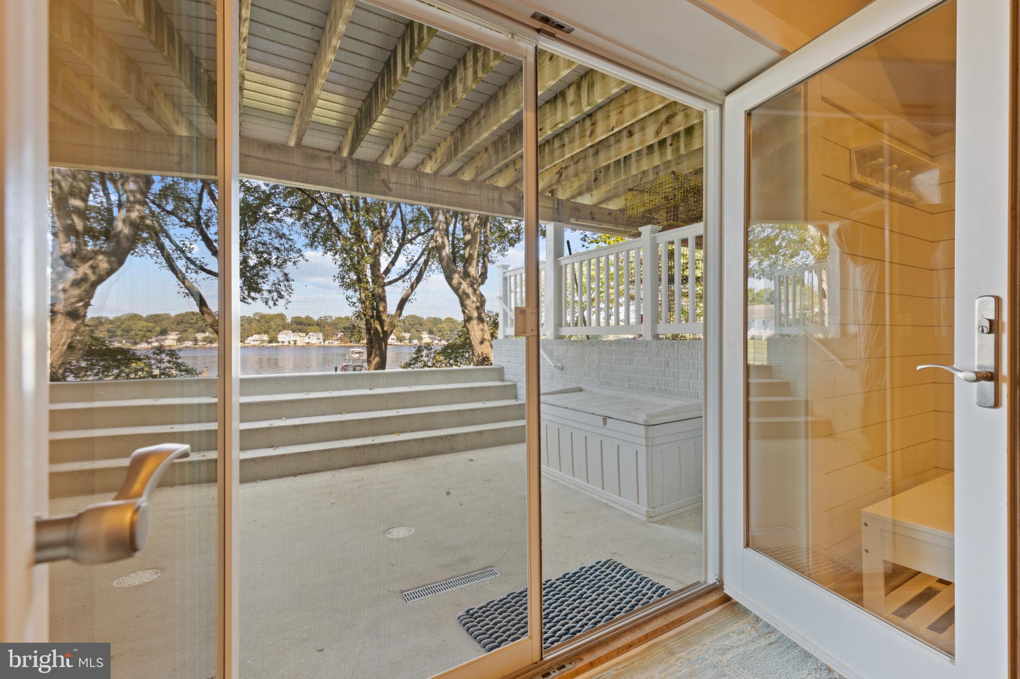 MAGOTHY BEACH - Residential