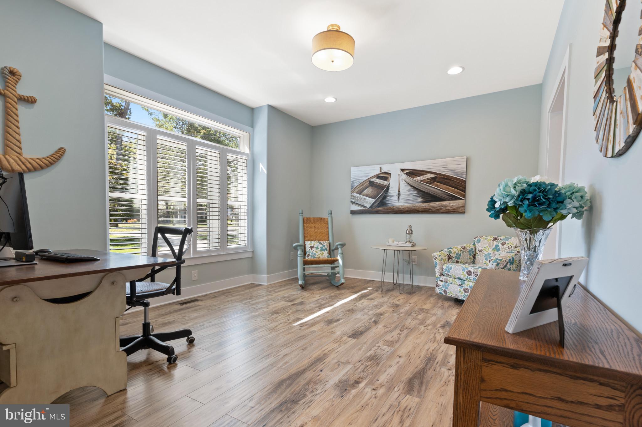 MAGOTHY BEACH - Residential