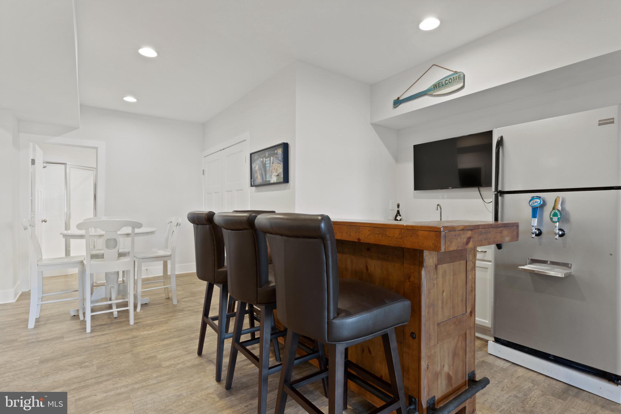 MAGOTHY BEACH - Residential