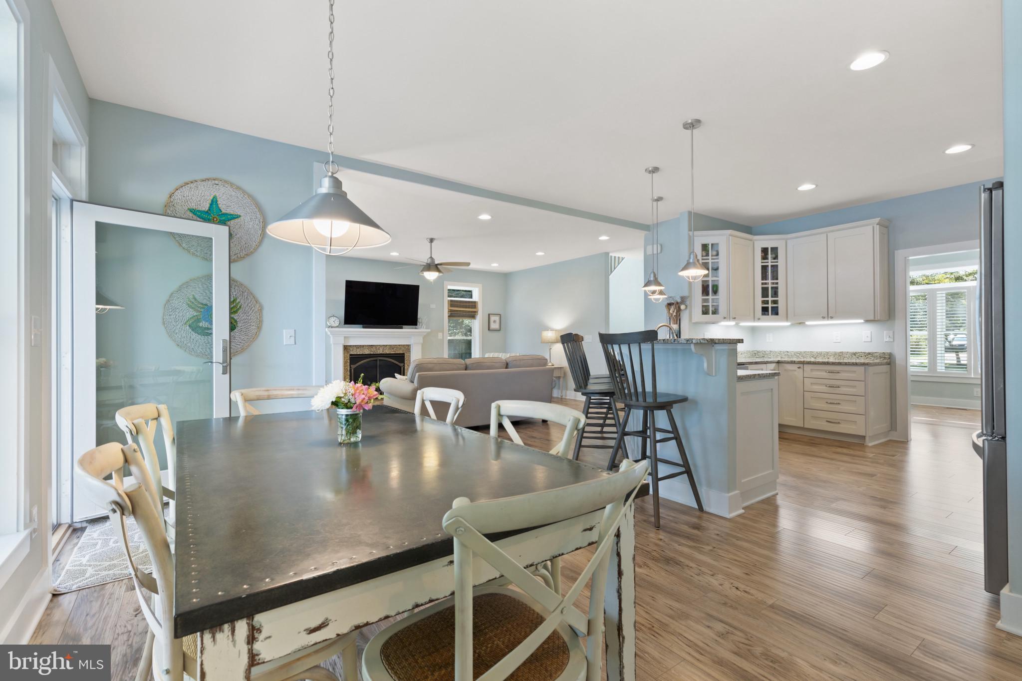 MAGOTHY BEACH - Residential