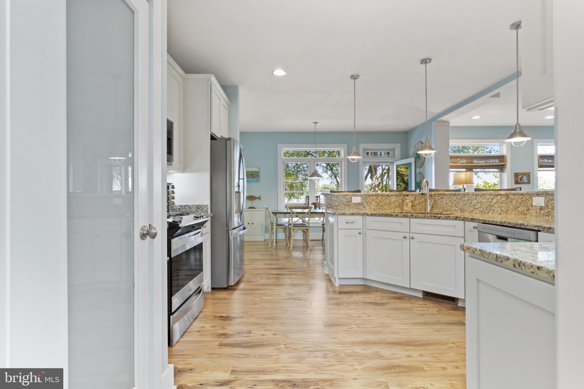 MAGOTHY BEACH - Residential