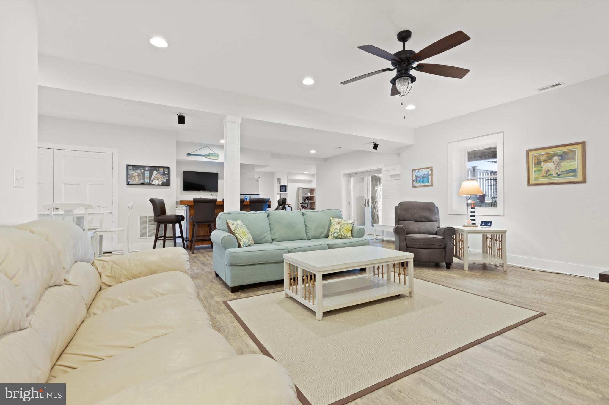 MAGOTHY BEACH - Residential