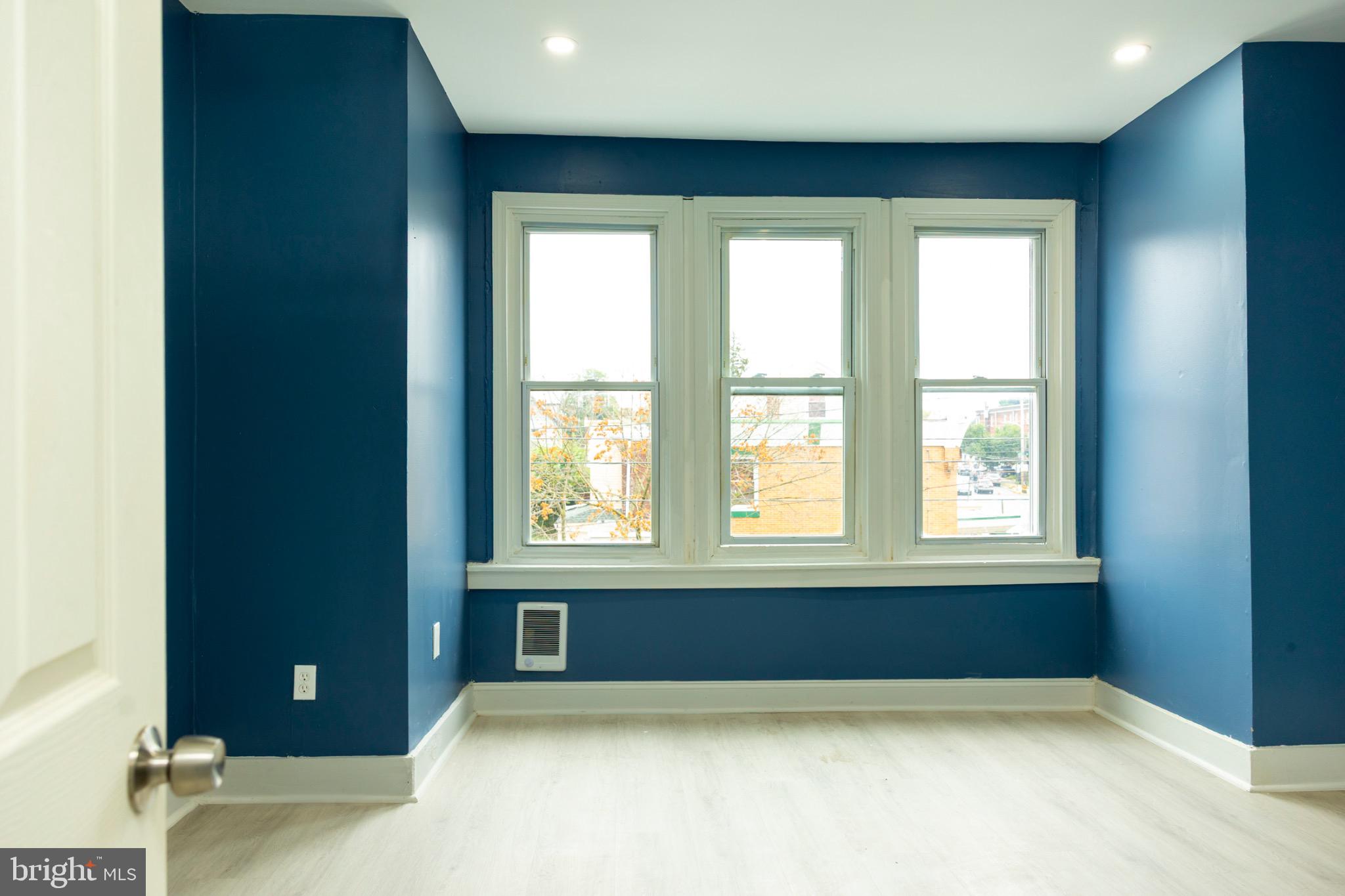 OLNEY (EAST) - Residential