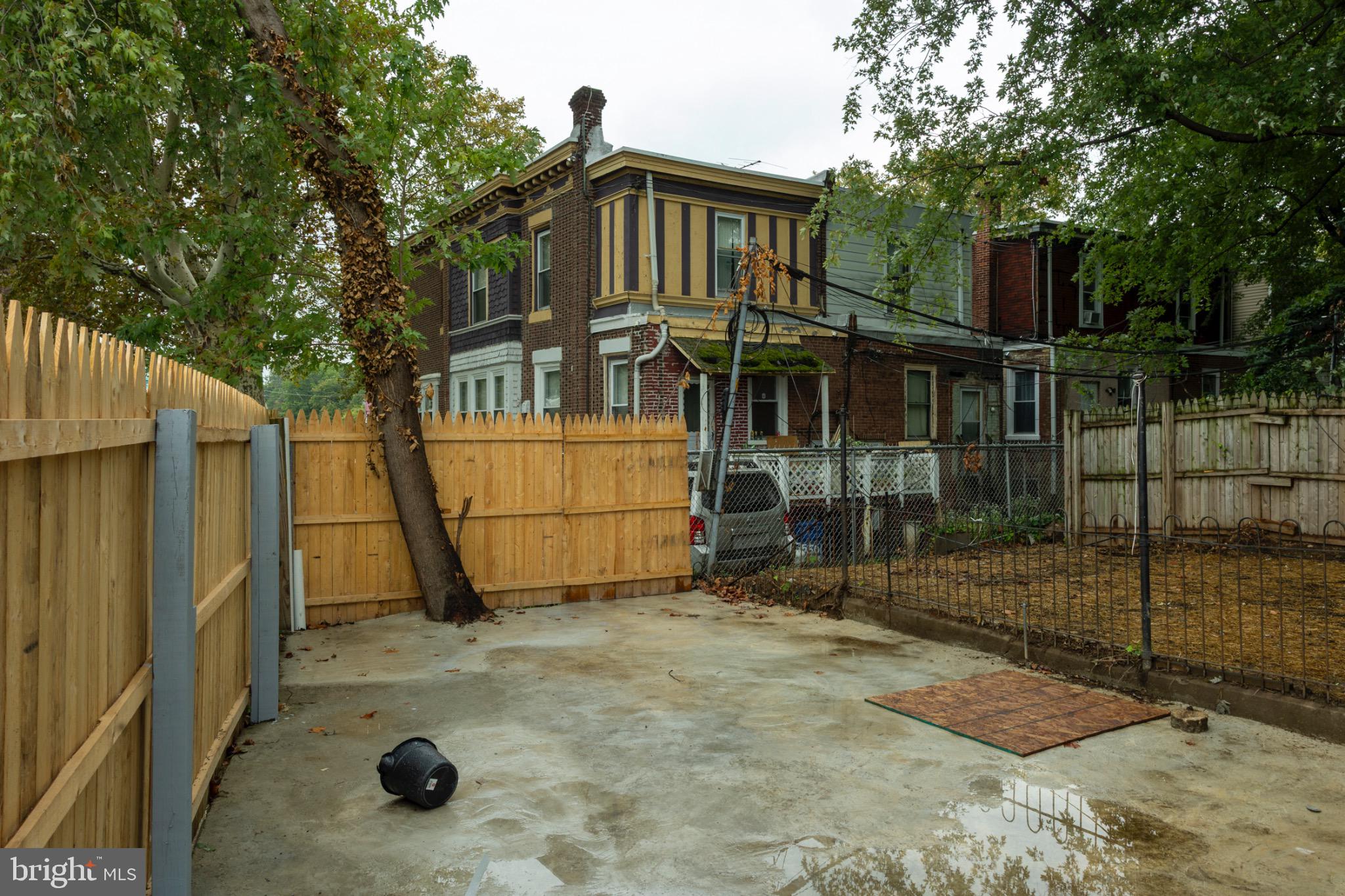 OLNEY (EAST) - Residential