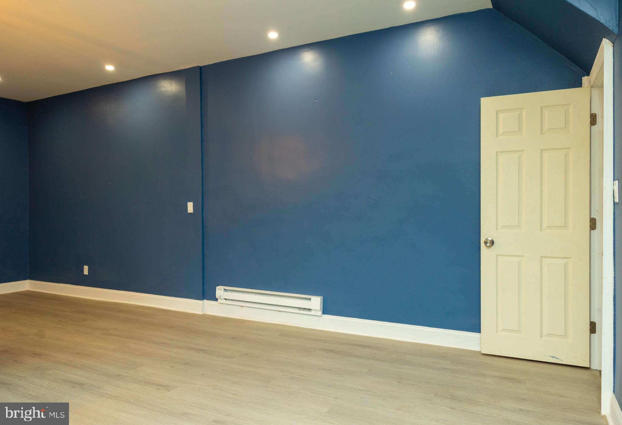 OLNEY (EAST) - Residential