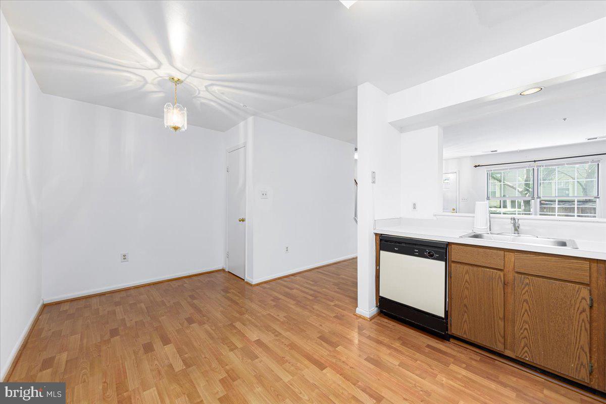 WOODFIELD AT MANCHESTER - Residential