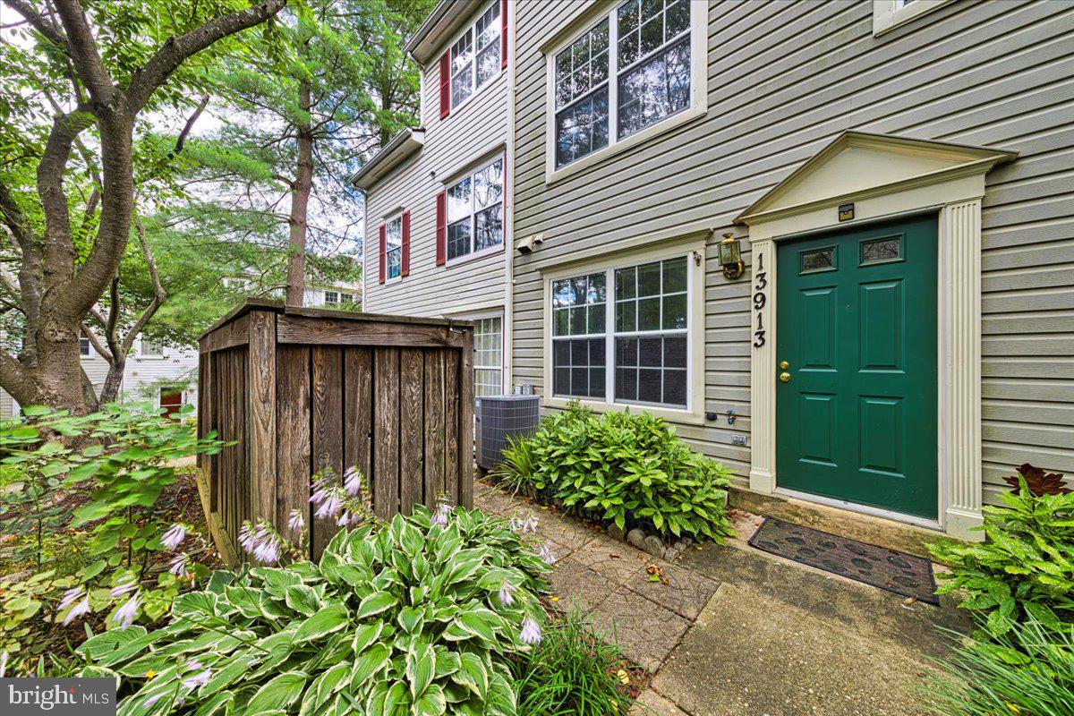 WOODFIELD AT MANCHESTER - Residential