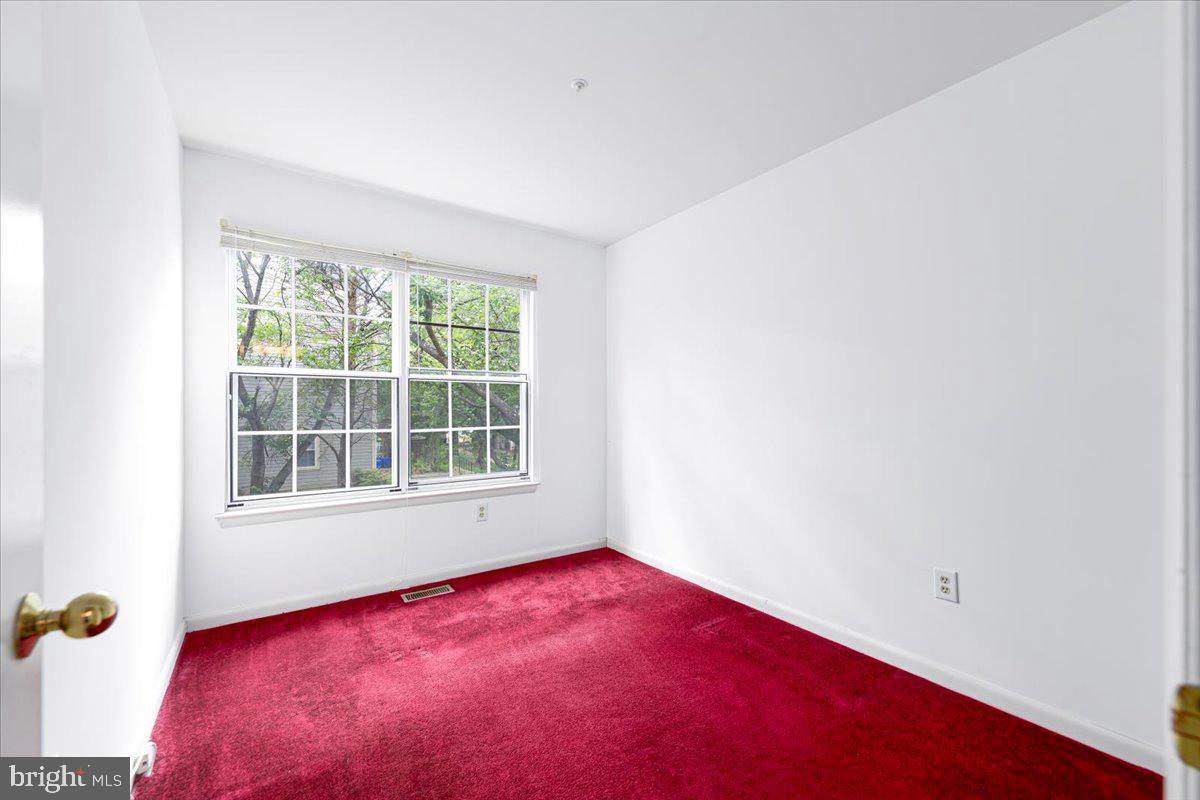 WOODFIELD AT MANCHESTER - Residential