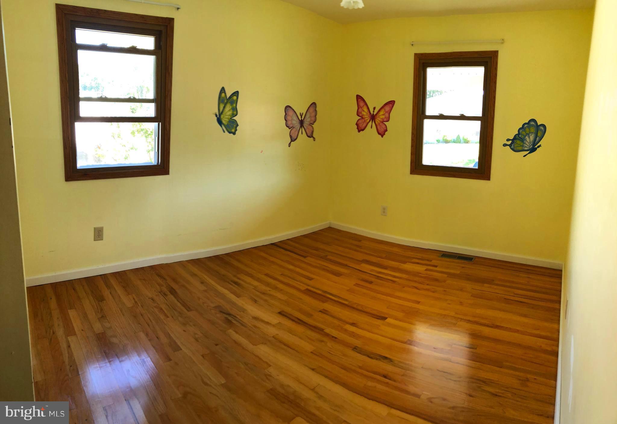 SILVERGATE VILLAGE - Residential