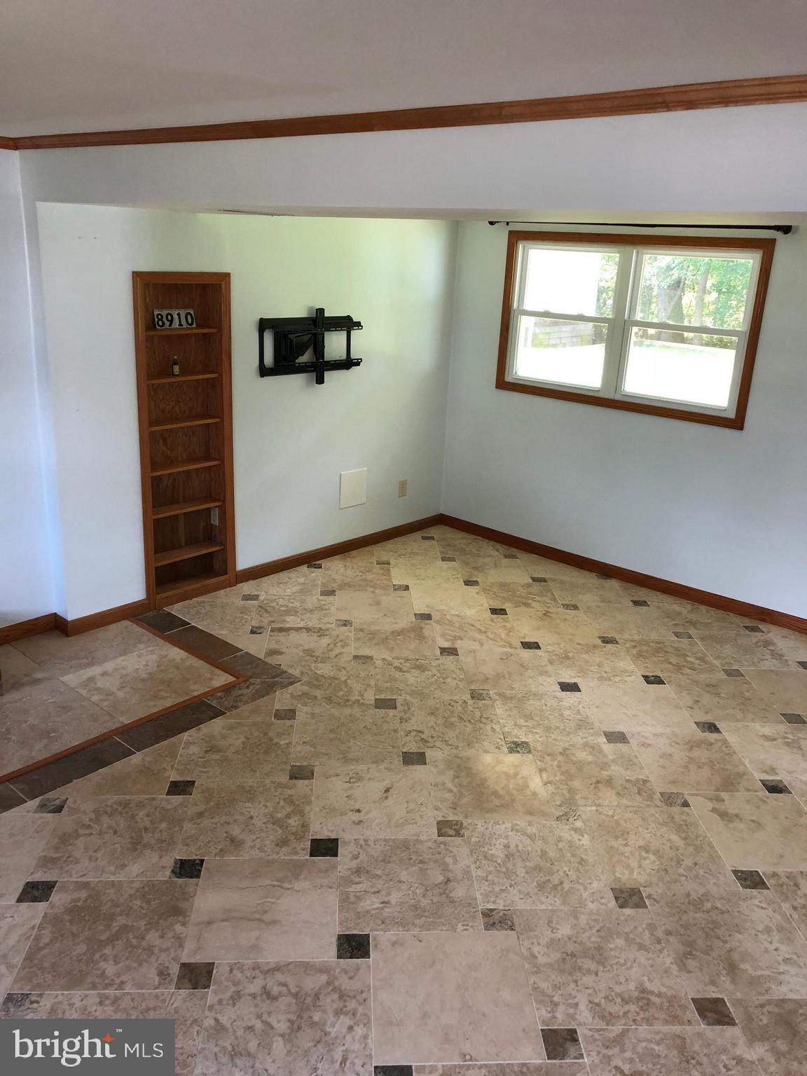 SILVERGATE VILLAGE - Residential