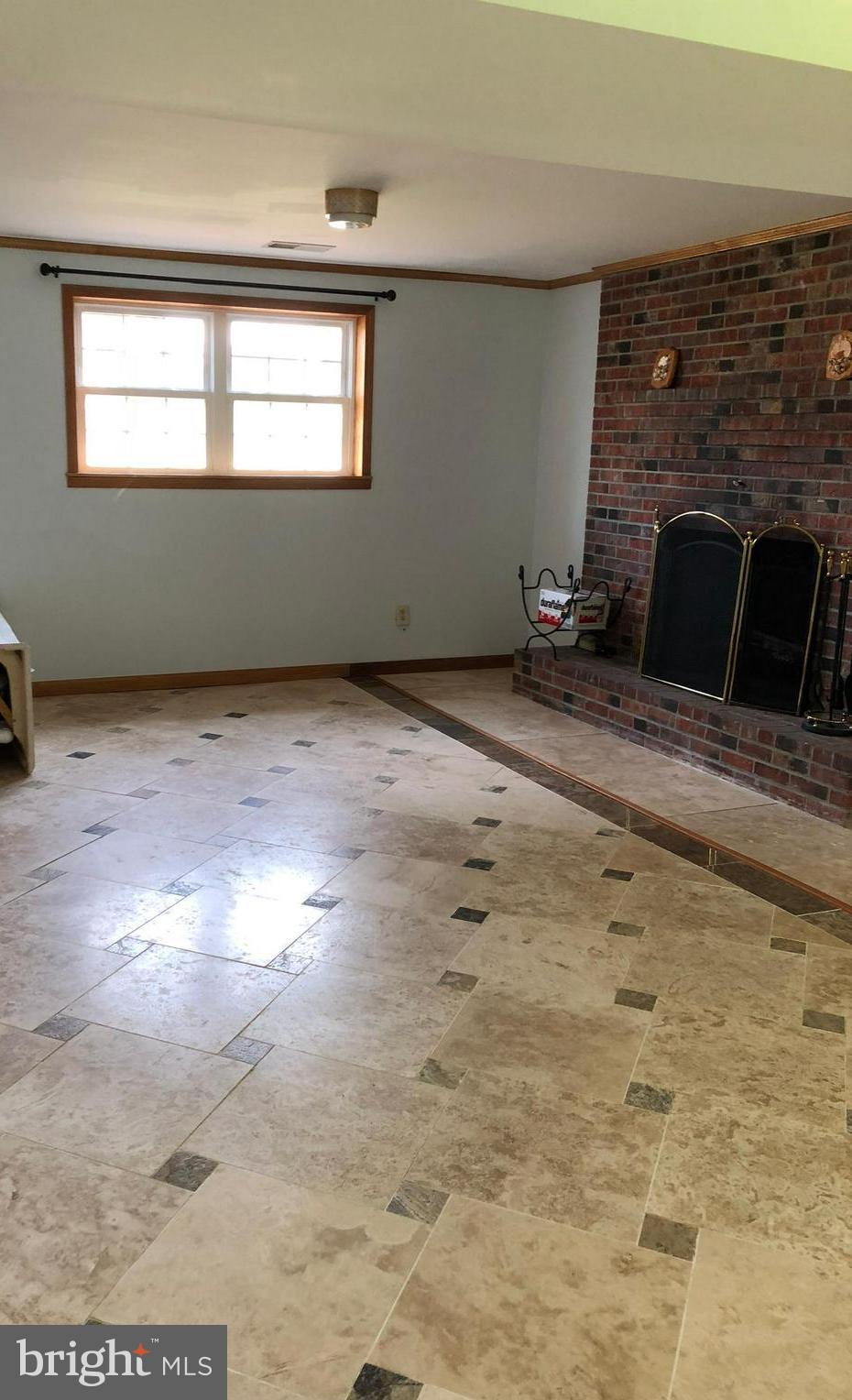 SILVERGATE VILLAGE - Residential