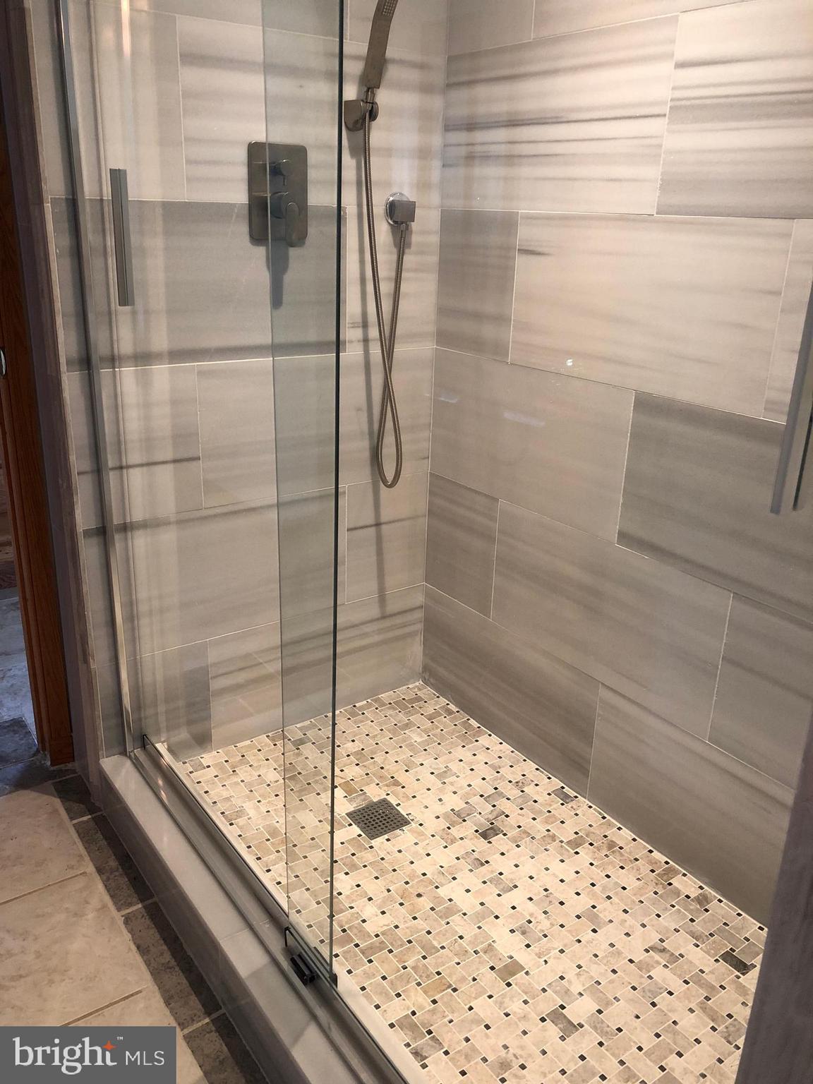 SILVERGATE VILLAGE - Residential