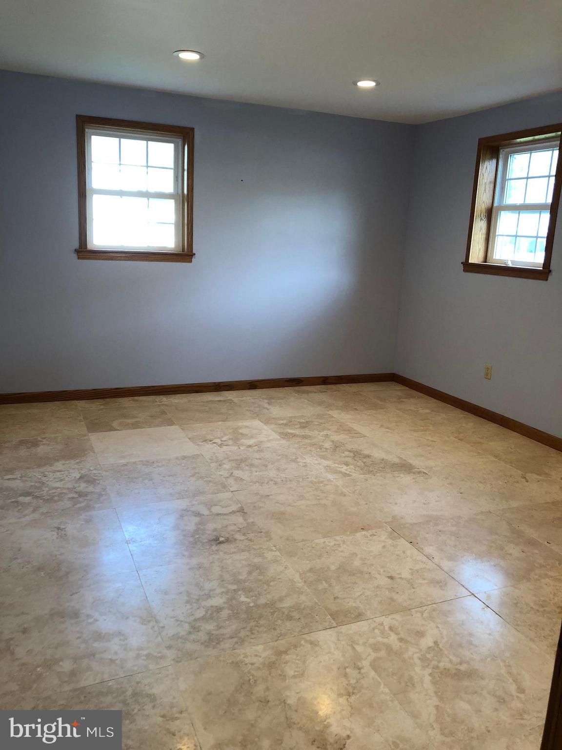 SILVERGATE VILLAGE - Residential