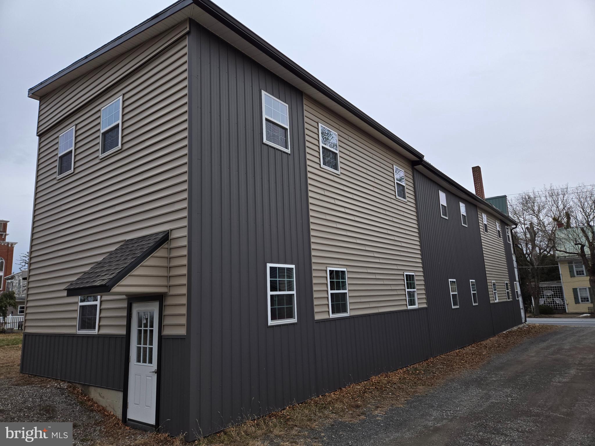 194 S TULPEHOCKEN STREET