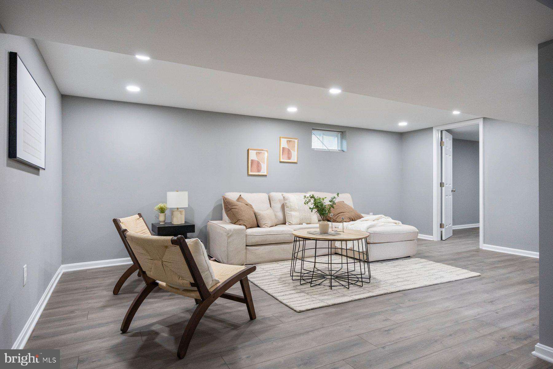 LIBERTY CREST - Residential