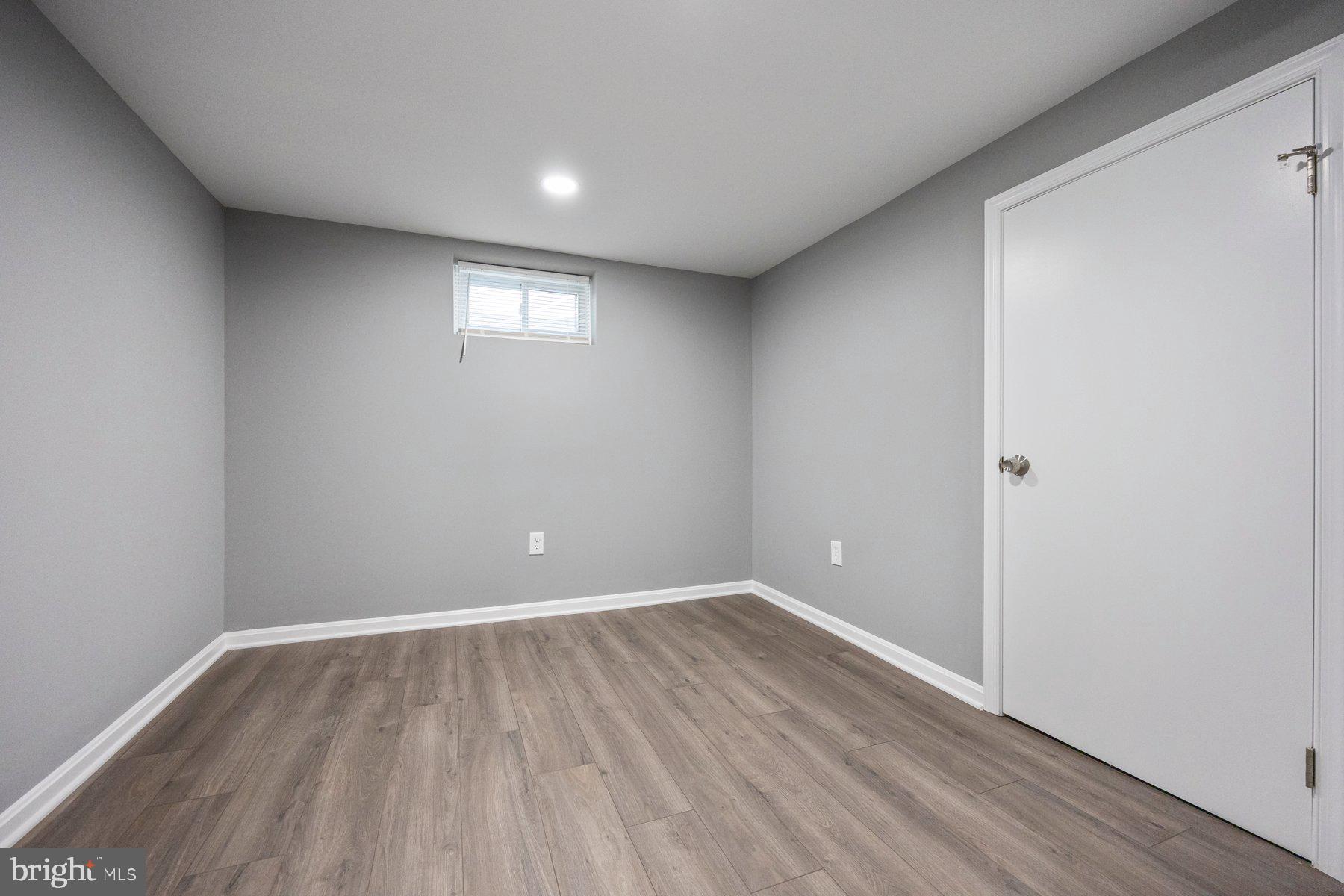 LIBERTY CREST - Residential