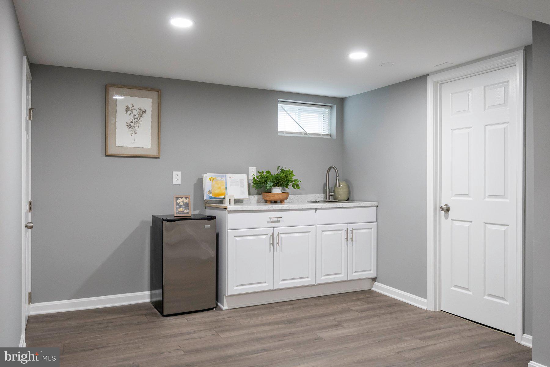 LIBERTY CREST - Residential