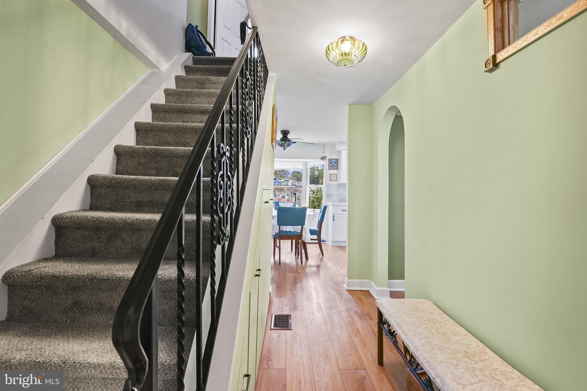 18 OAK LANDING ROAD