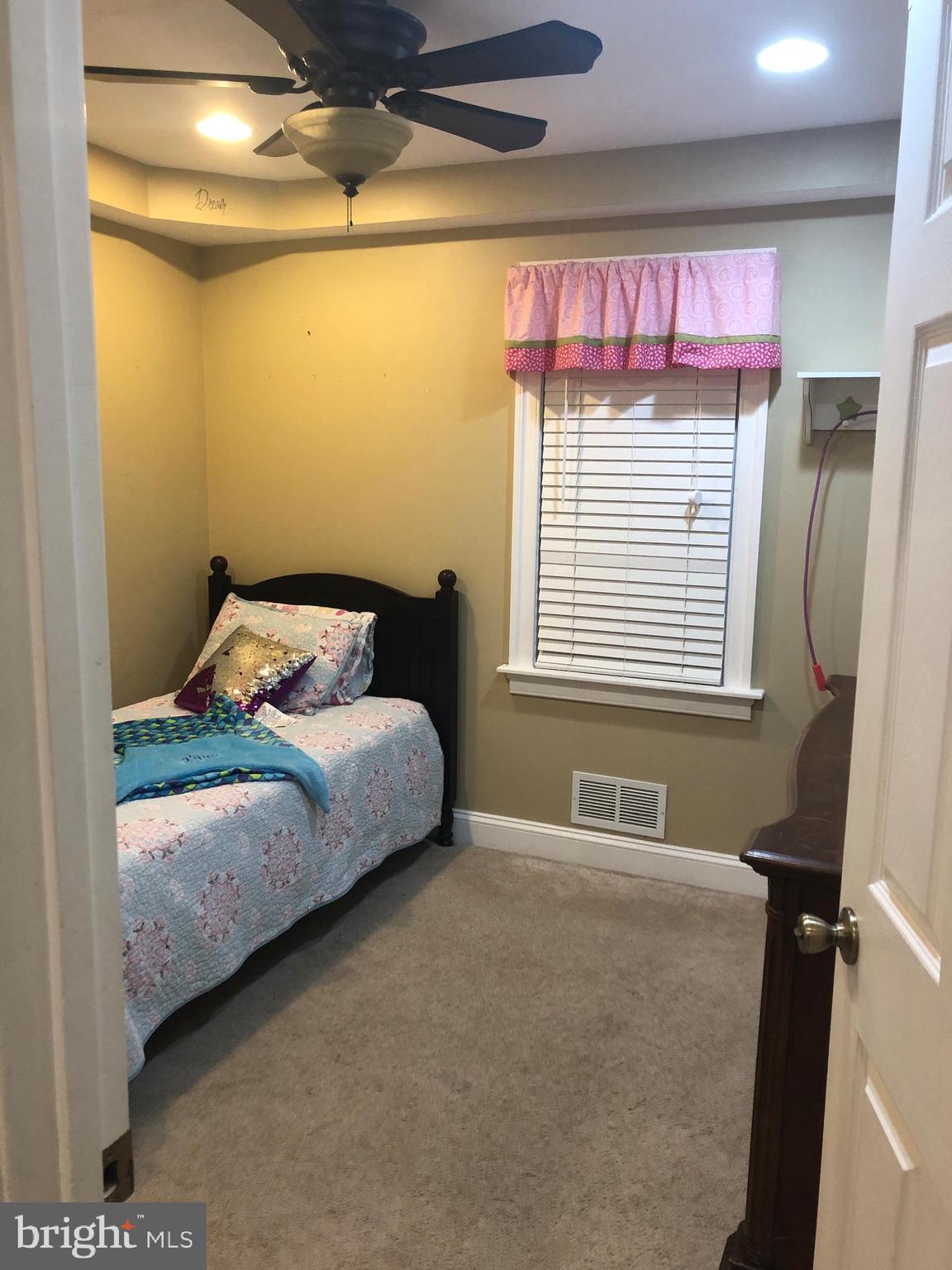 FERNDALE FARMS - Residential Lease