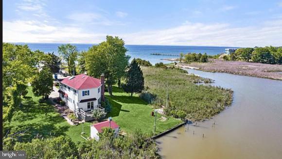 101 BEACHSIDE DRIVE