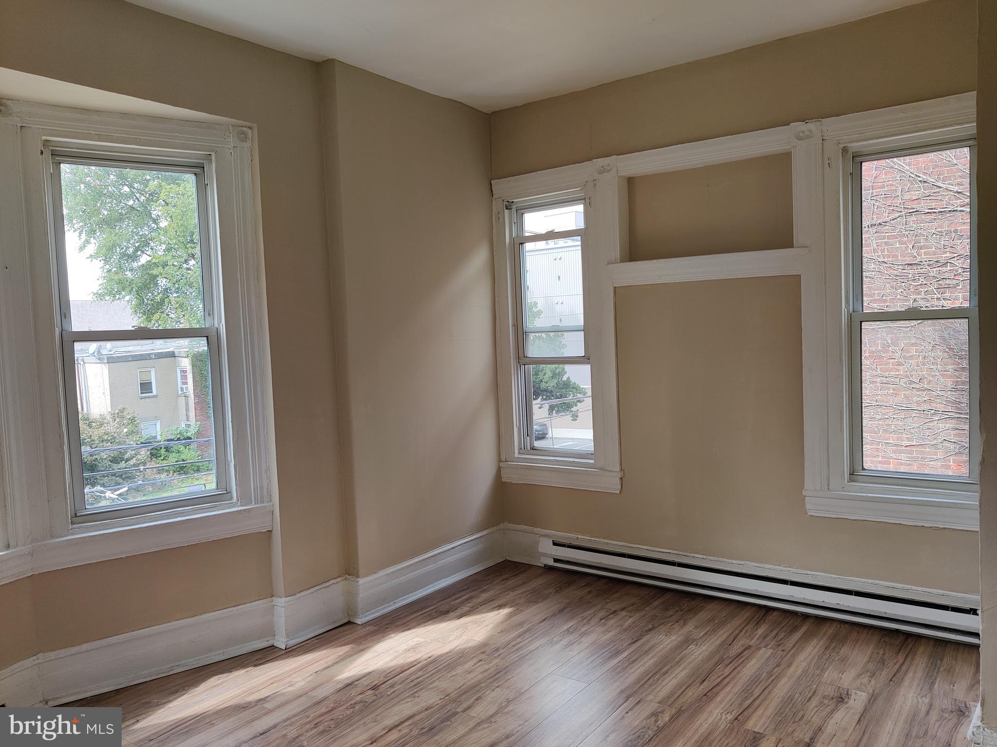 UNIVERSITY CITY - Residential Lease