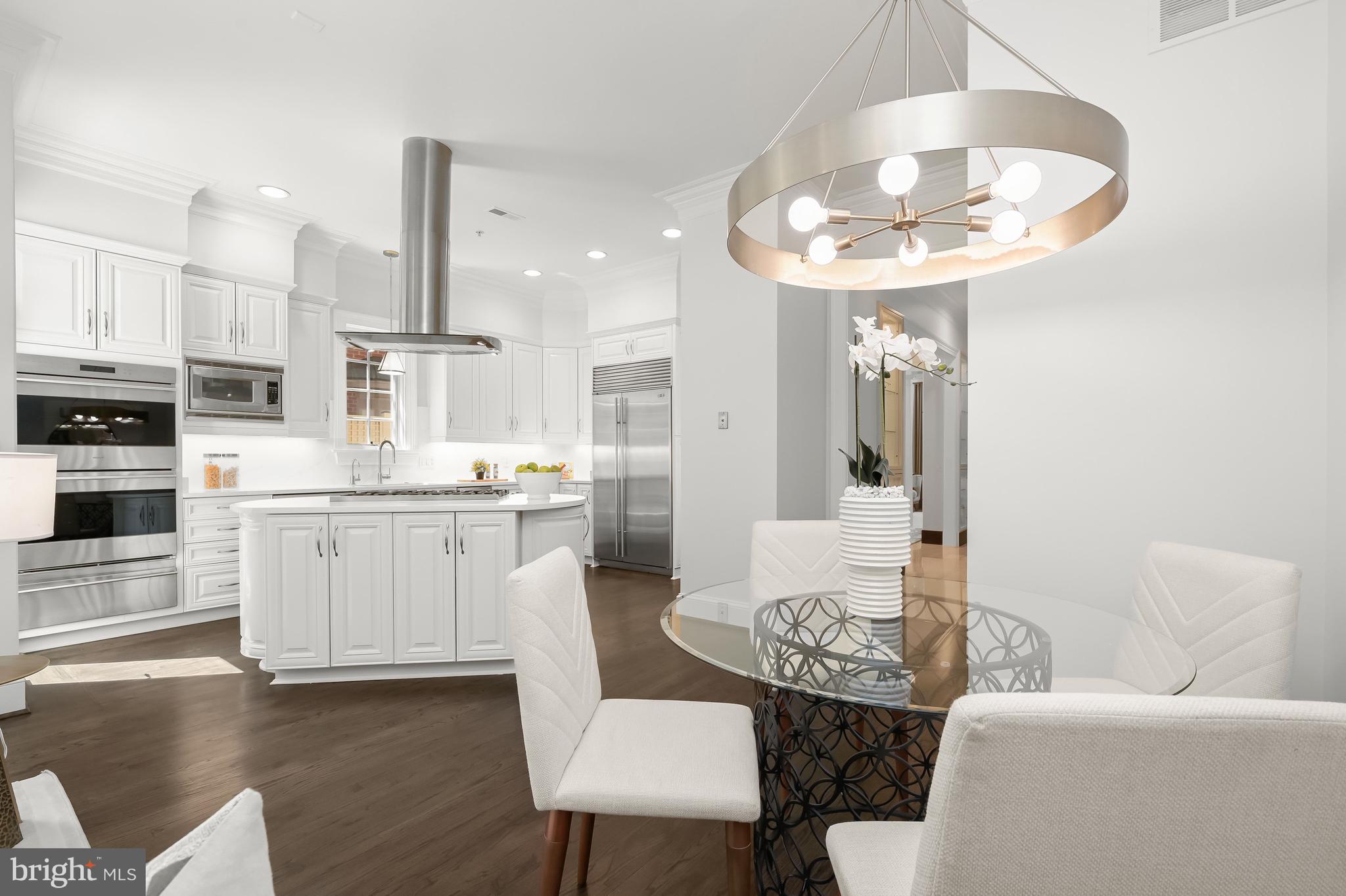 OBSERVATORY CIRCLE - Residential