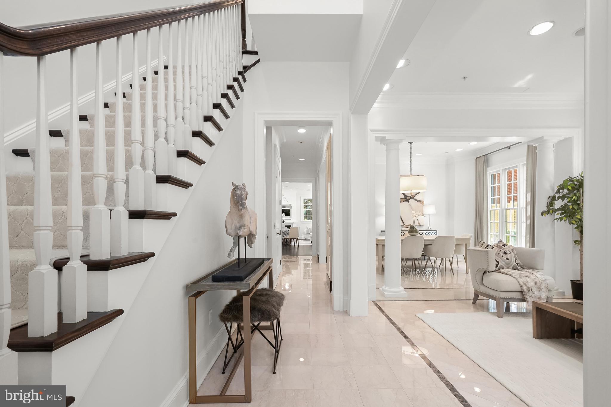 OBSERVATORY CIRCLE - Residential