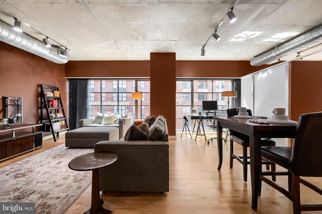 Photo of 850 Aliceanna Street #301, BALTIMORE, MD 21202 (MLS # MDBA2226864)