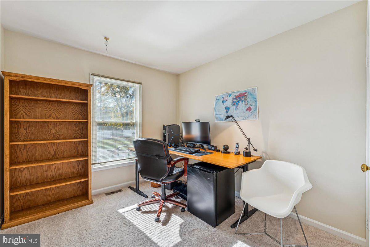 CRESTBROOK - Residential