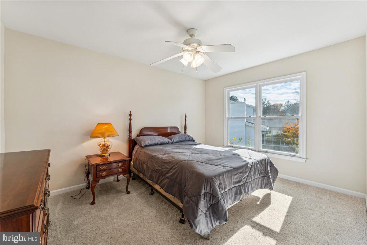 CRESTBROOK - Residential