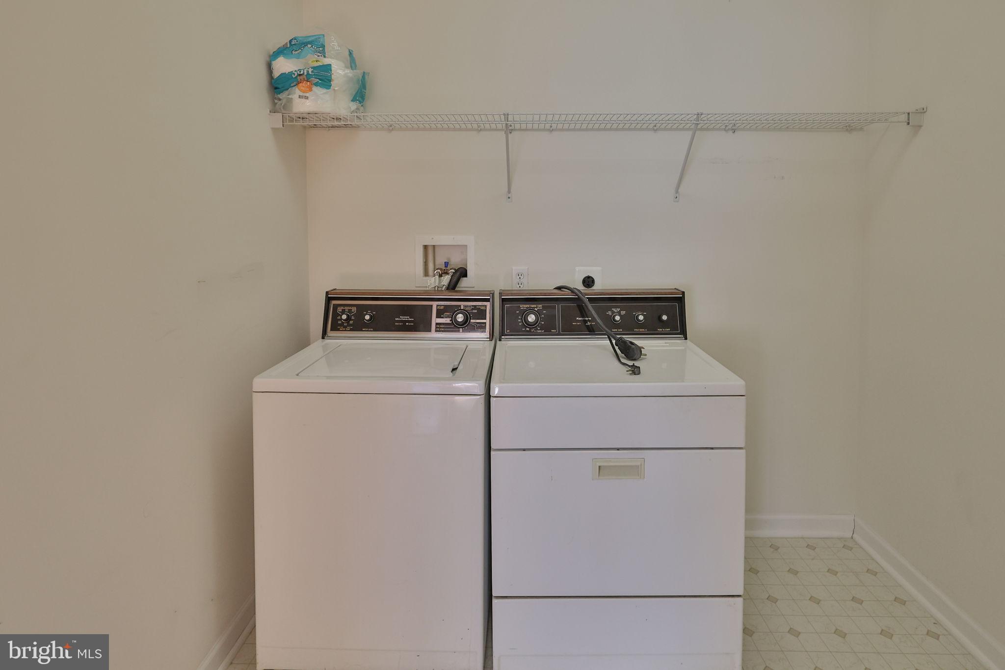 HIGHLAND AT GLENMOOR - Residential