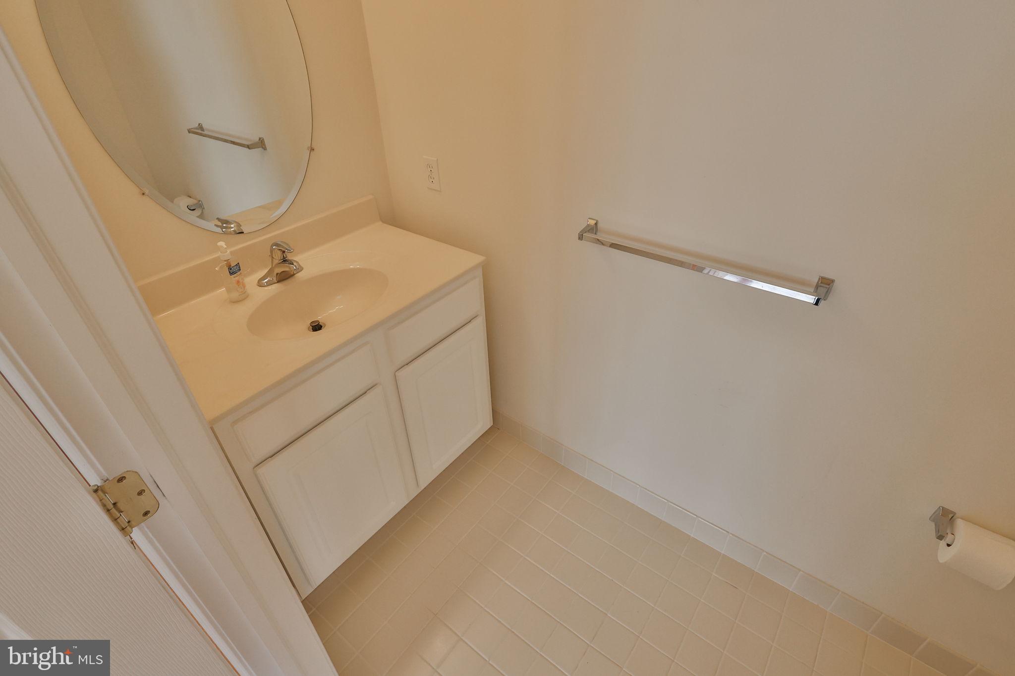 HIGHLAND AT GLENMOOR - Residential