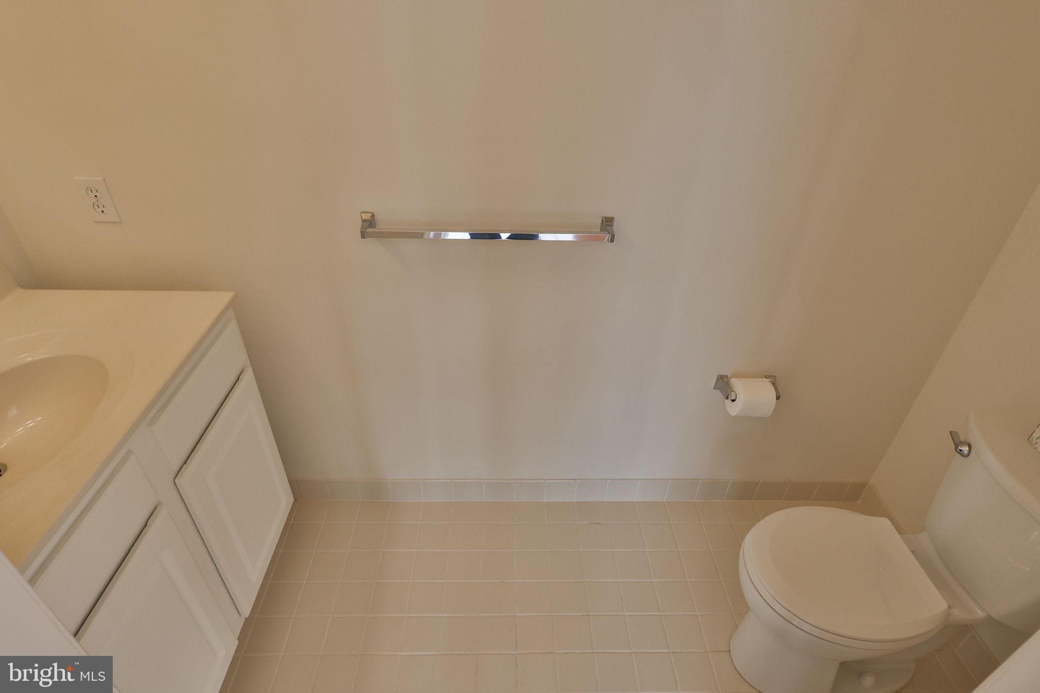 HIGHLAND AT GLENMOOR - Residential