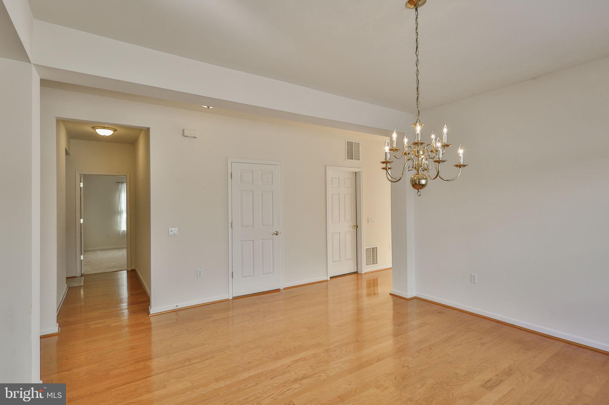 HIGHLAND AT GLENMOOR - Residential