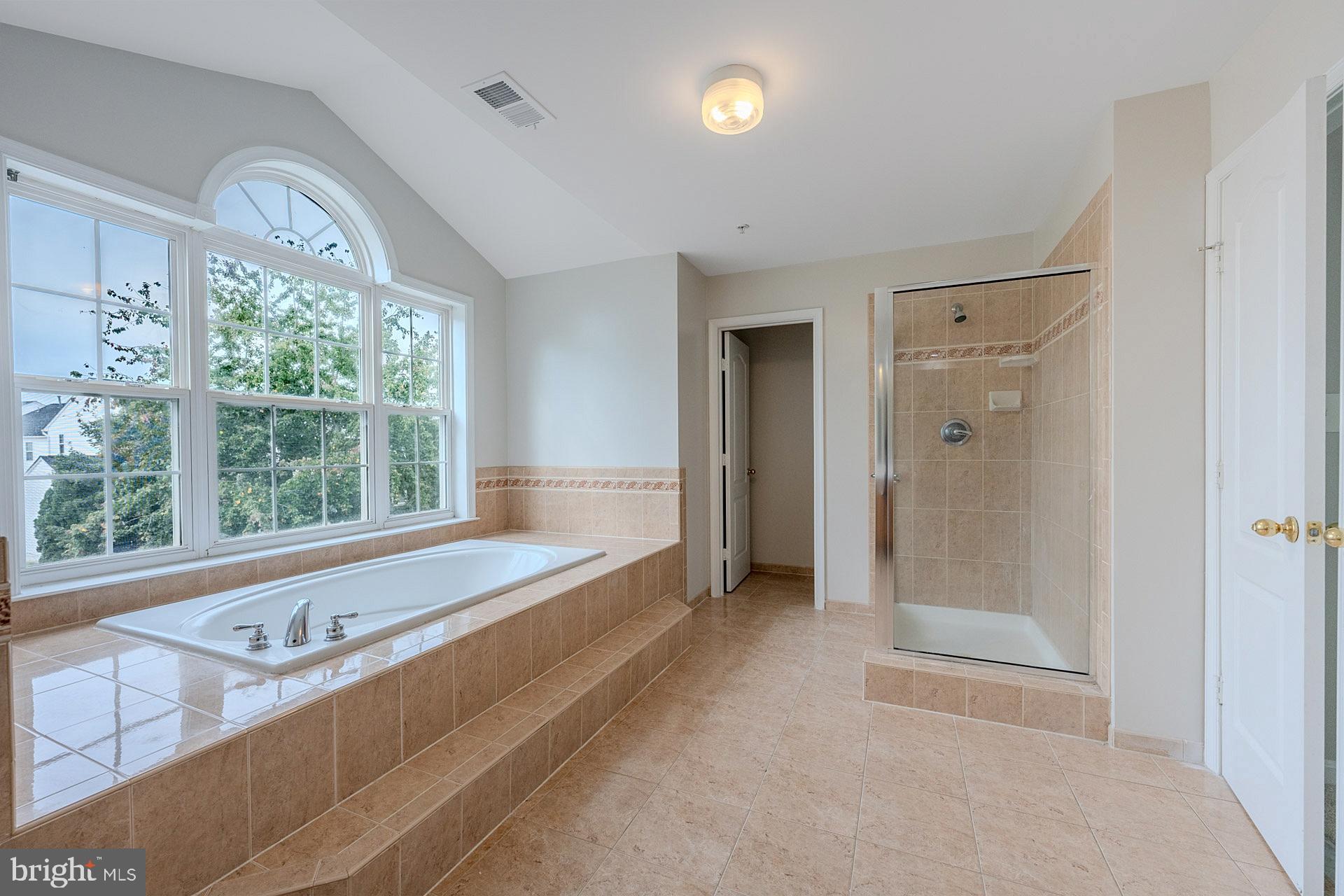 GREENHAVEN RUN - Residential