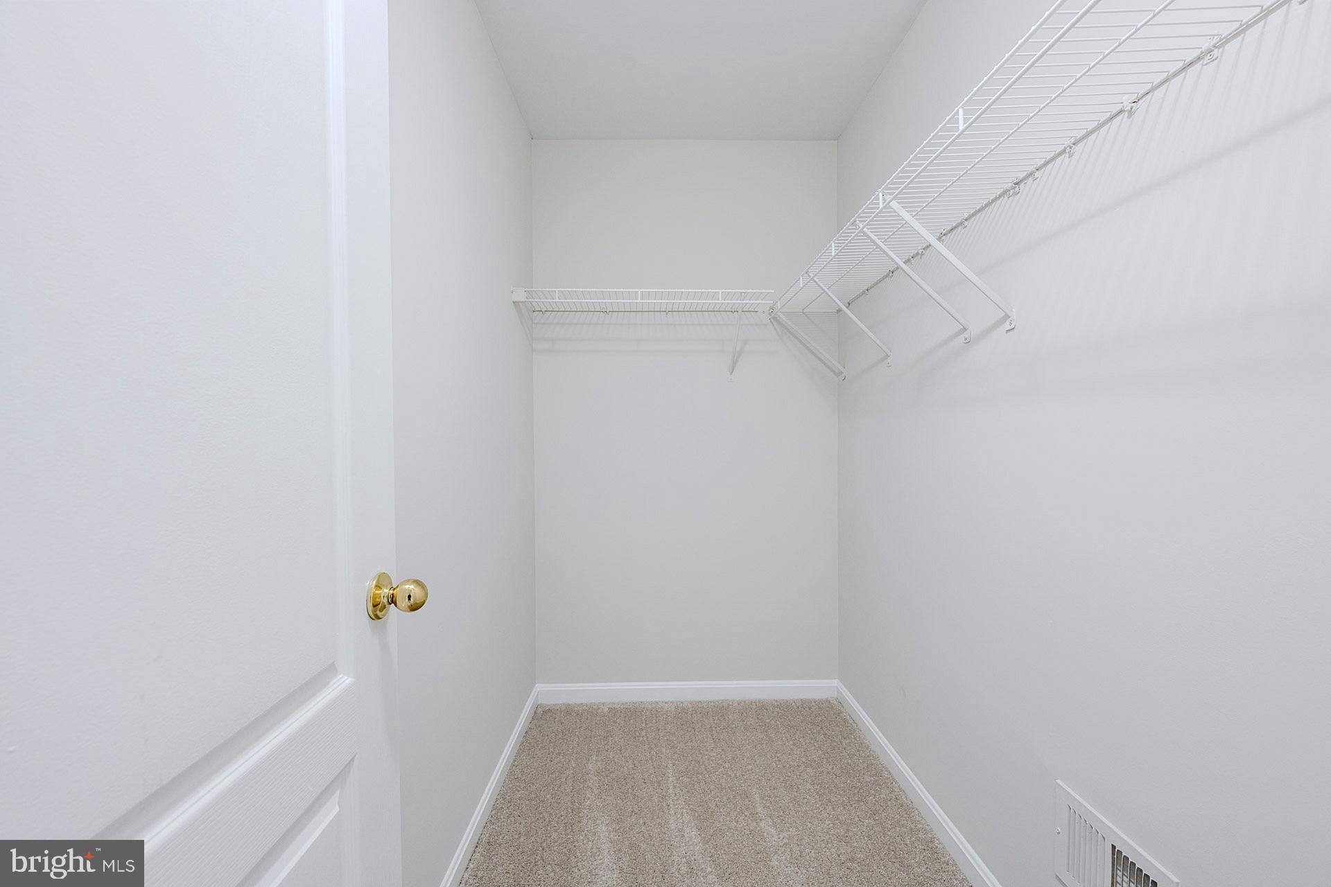 GREENHAVEN RUN - Residential