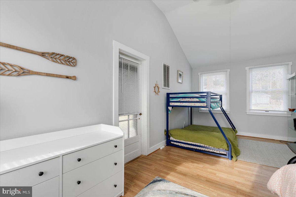 BENNETT POINT - Residential