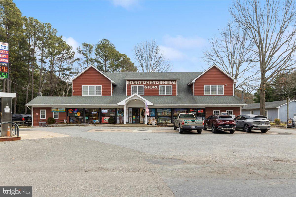 BENNETT POINT - Residential