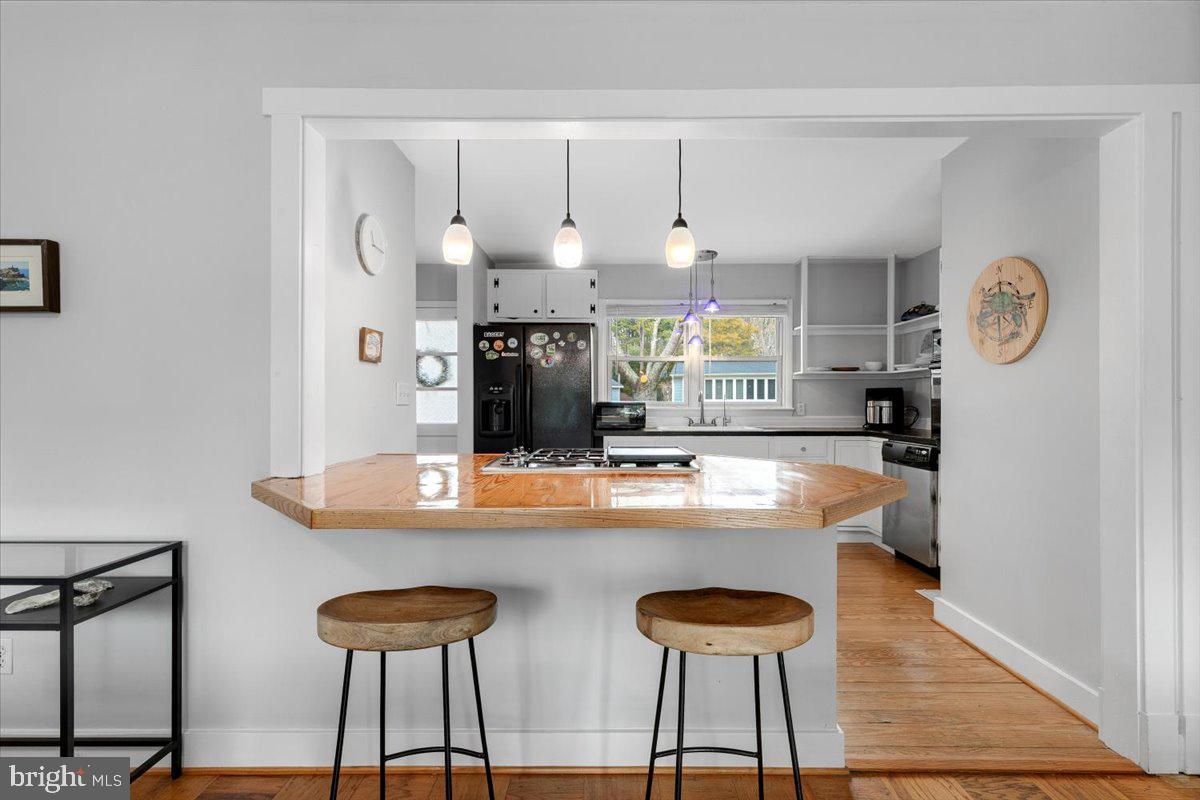 BENNETT POINT - Residential